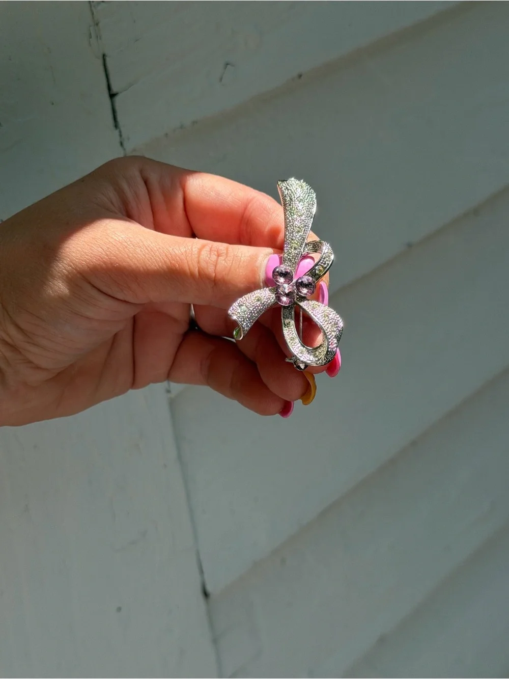 Vintage Silver-Tone Ribbon Bow Brooch with Pink Crystal Centers Stamped ☀️ATRE